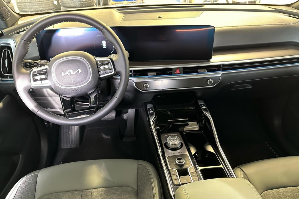 KIA SORENTO 2025