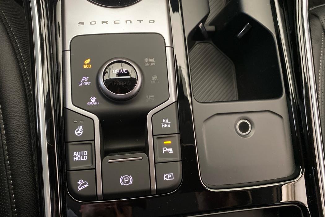KIA SORENTO 2025