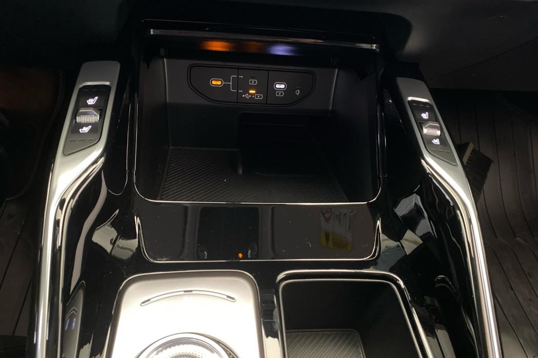 KIA SORENTO 2025