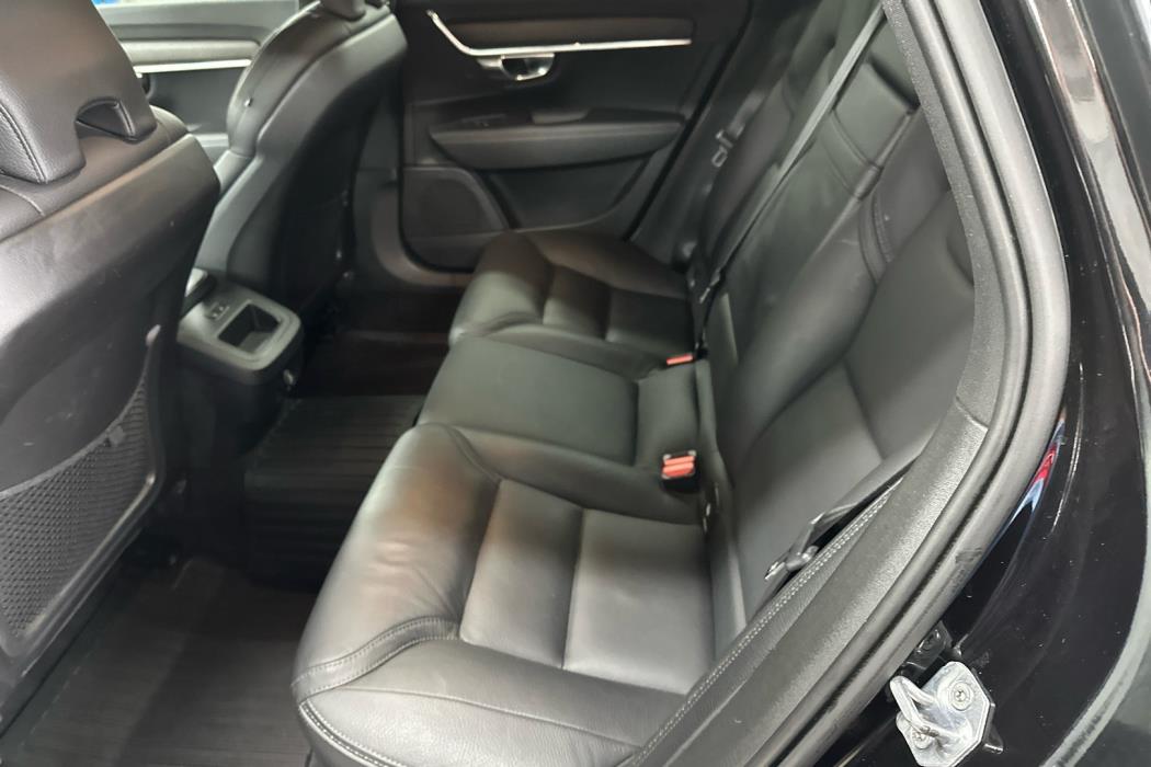 VOLVO V90 Cross Country 2019