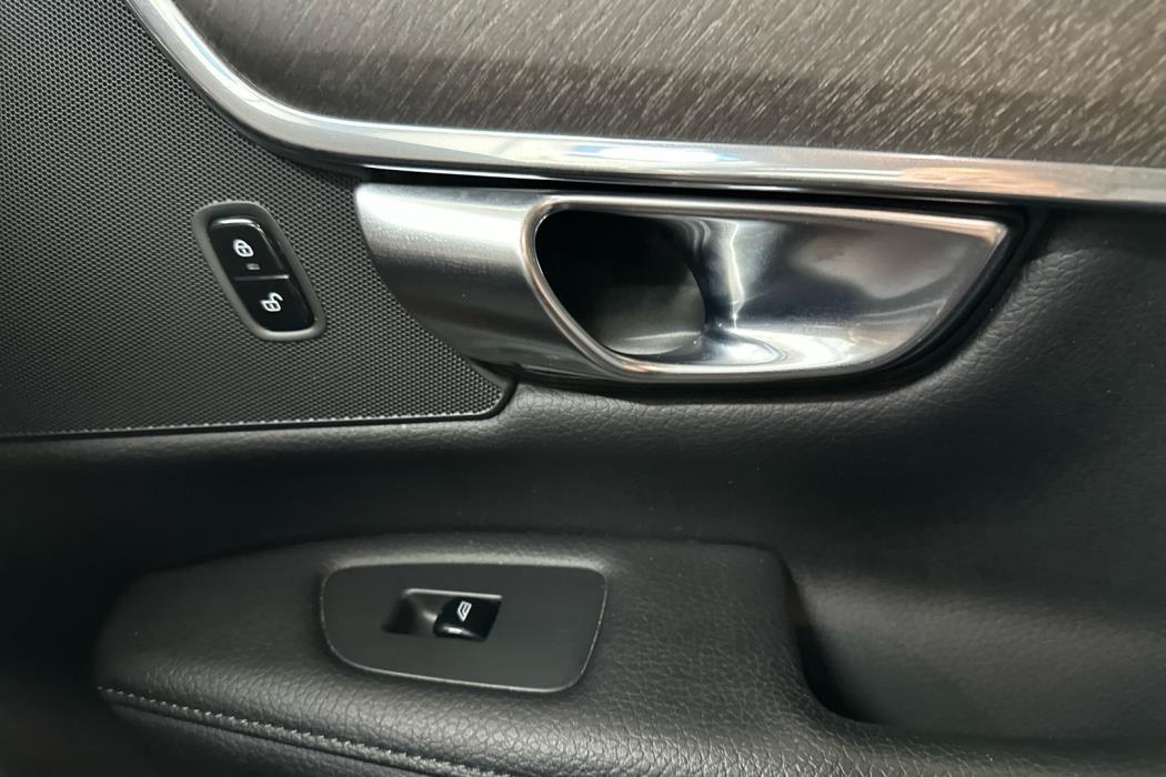 VOLVO V90 Cross Country 2019
