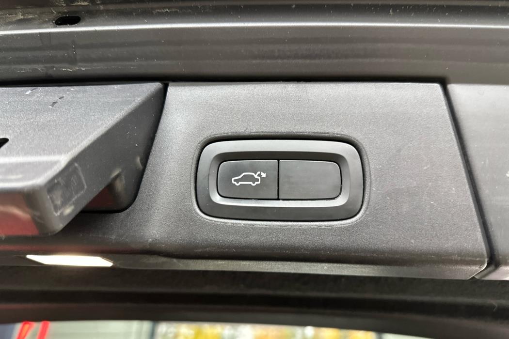 VOLVO V90 Cross Country 2019