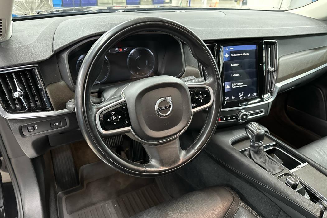 VOLVO V90 Cross Country 2019