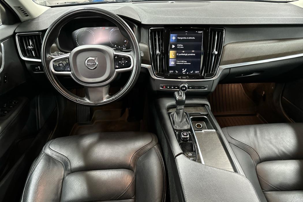 VOLVO V90 Cross Country 2019