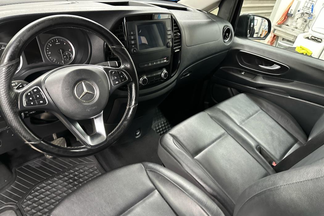 MERCEDES-BENZ Vito 2021