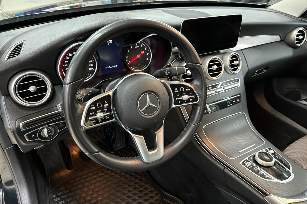 MERCEDES-BENZ C 2018