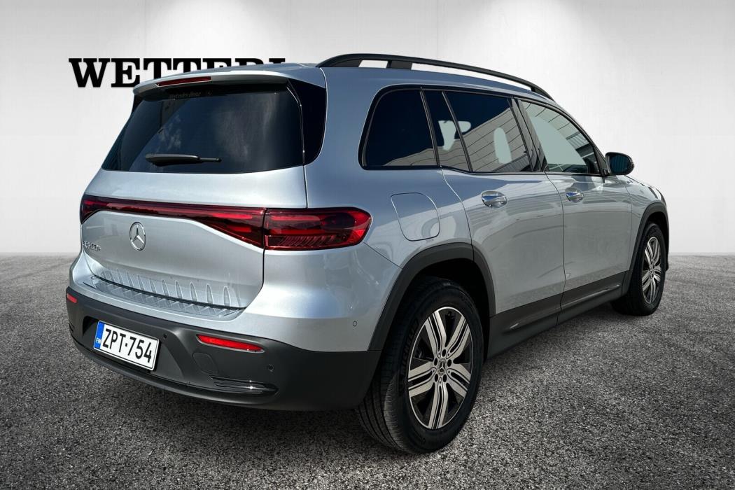 MERCEDES-BENZ EQB 2024