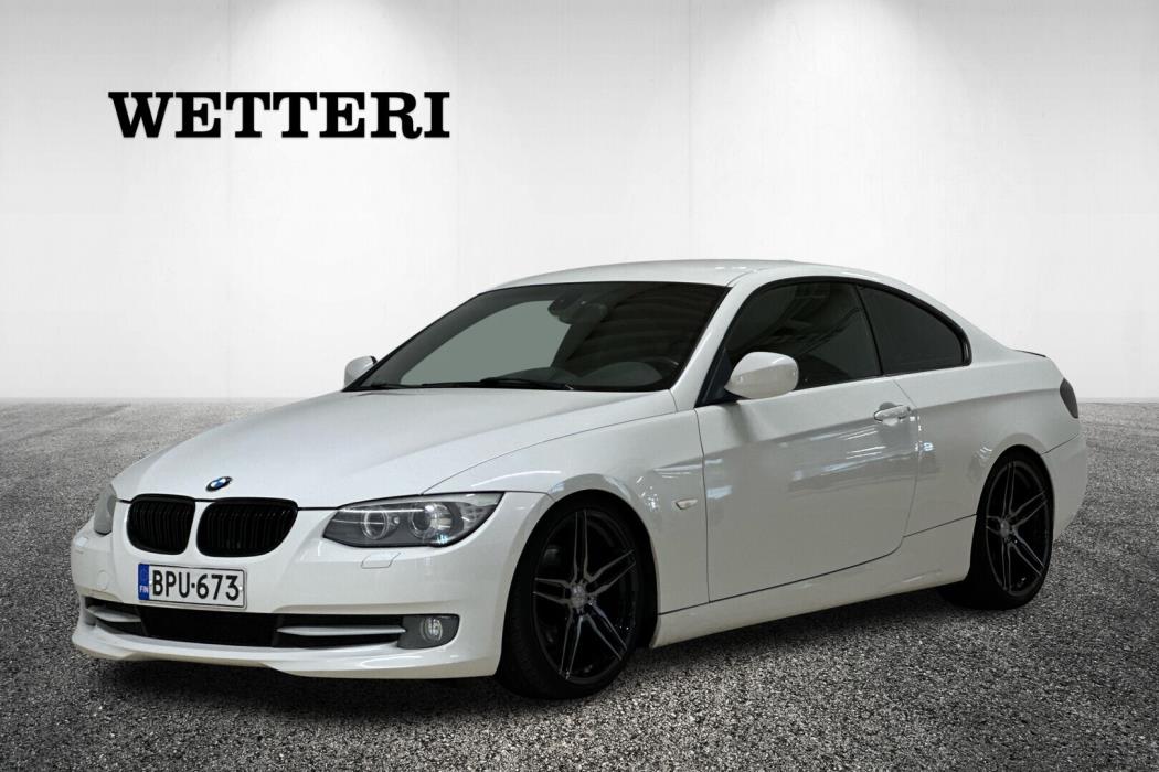 BMW 320 2012
