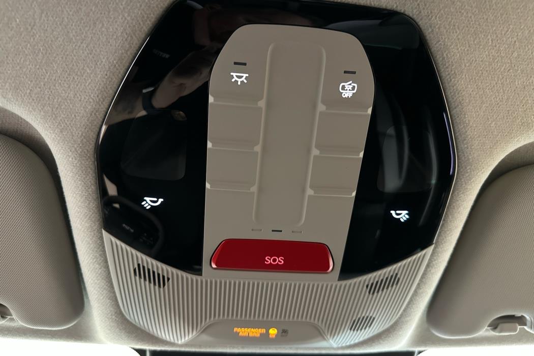 KIA EV4 2026