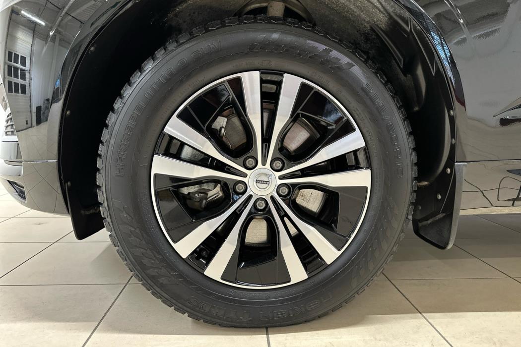 VOLVO XC60 2020