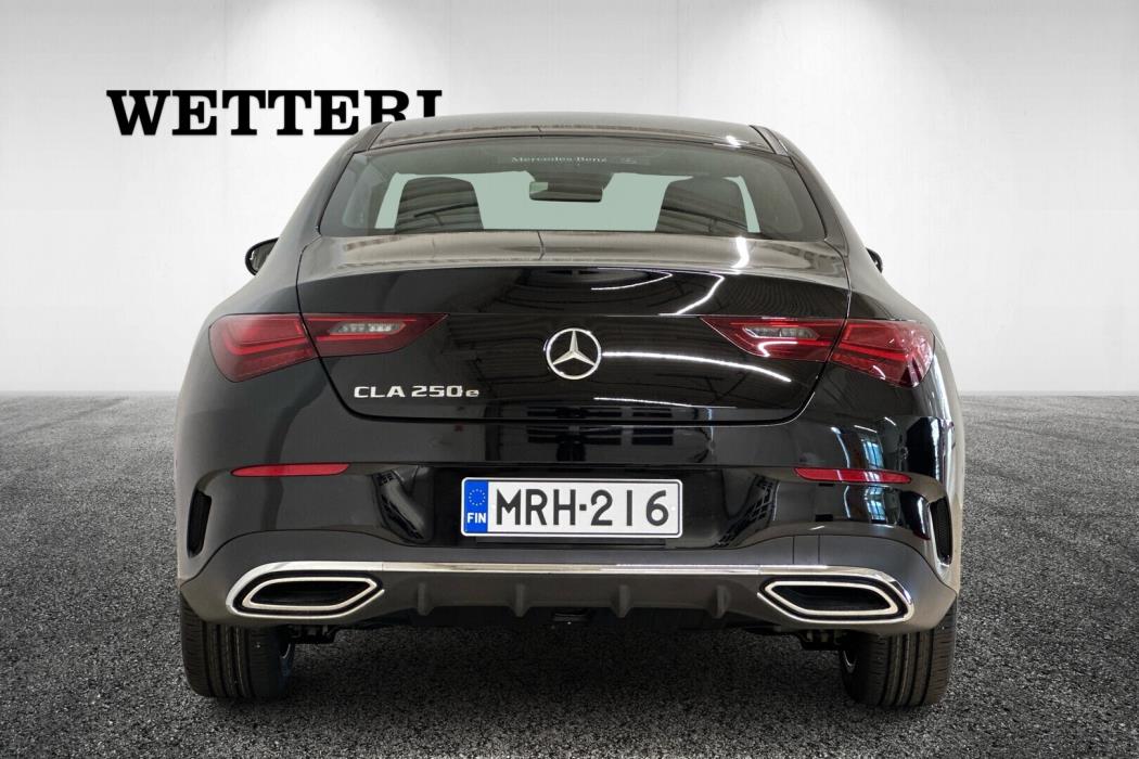 MERCEDES-BENZ CLA 2025