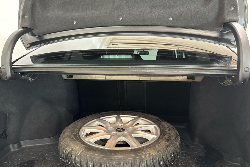 TOYOTA Avensis 2011