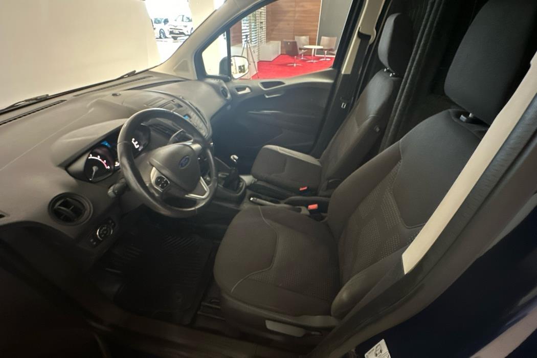 FORD Transit Courier 2015