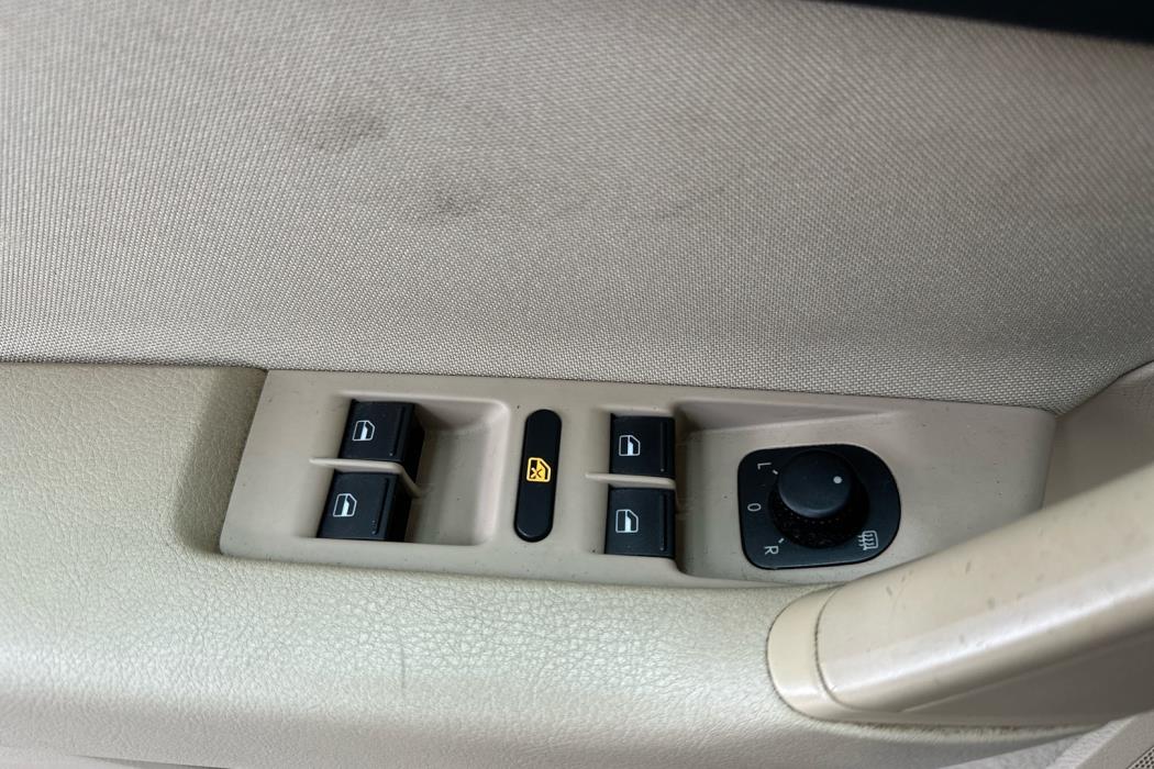 VOLKSWAGEN Passat 2014