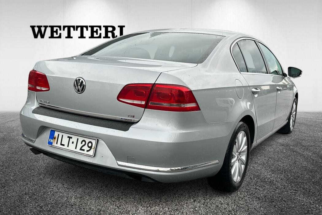 VOLKSWAGEN Passat 2014