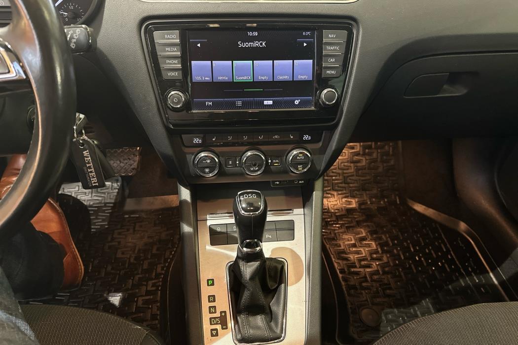 SKODA Octavia 2013