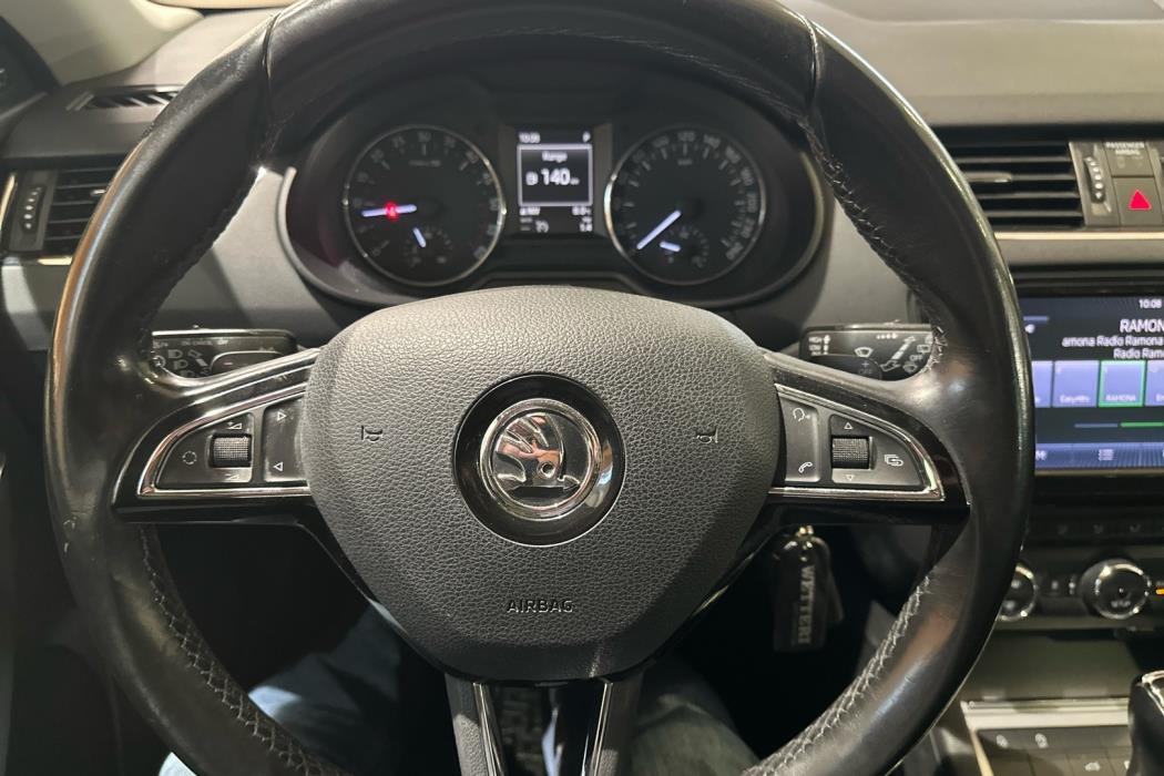 SKODA Octavia 2013