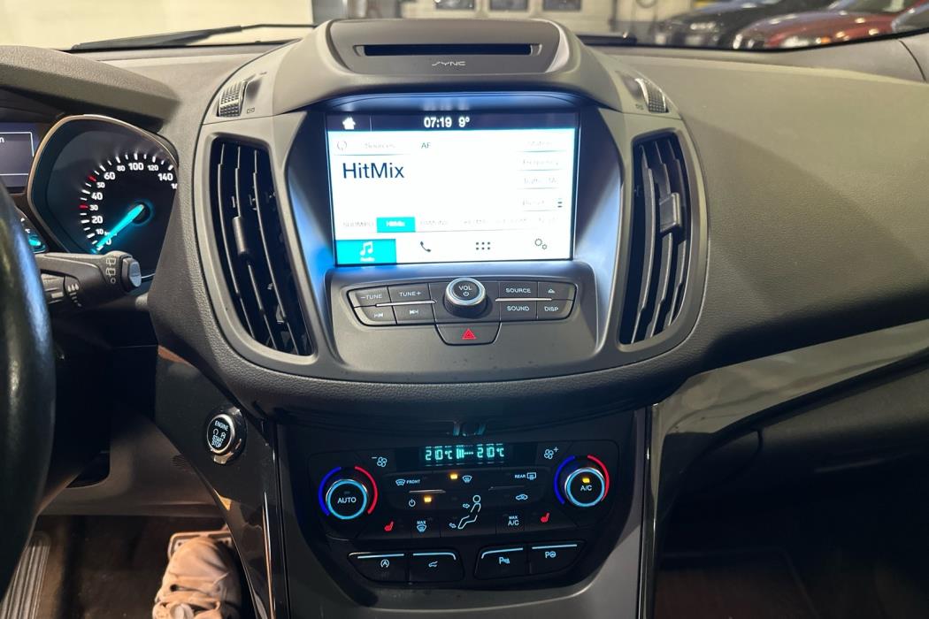 FORD Kuga 2017