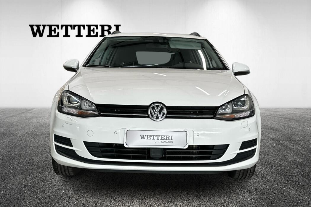 VOLKSWAGEN Golf 2014