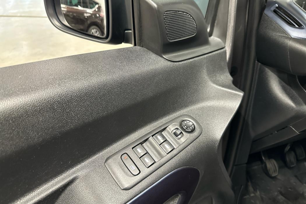 PEUGEOT Rifter 2019