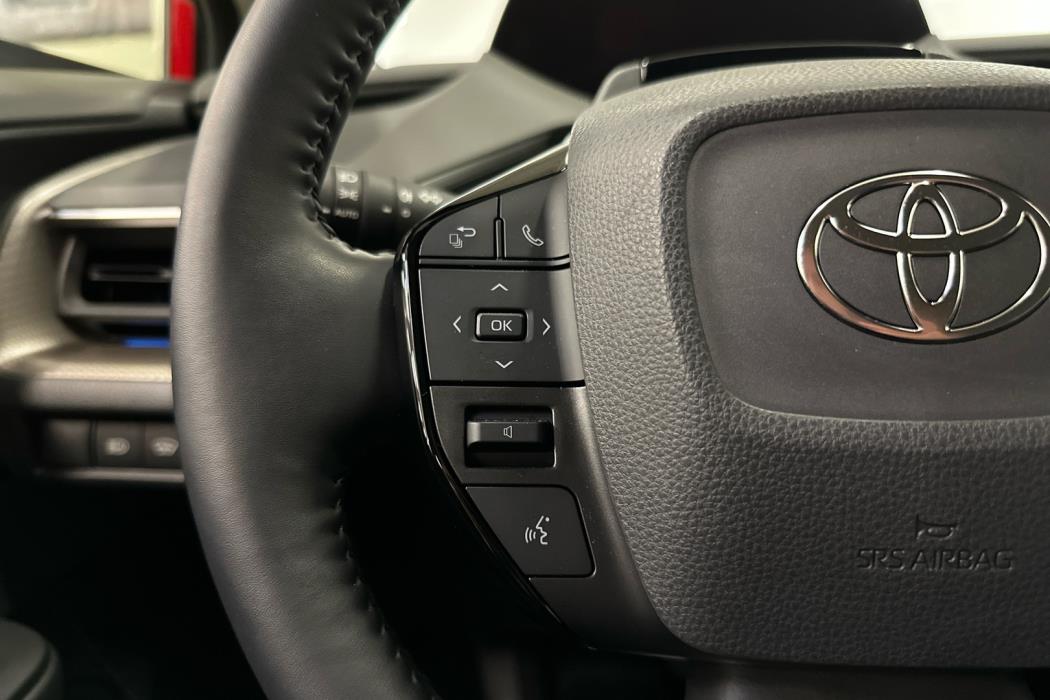 TOYOTA Prius Plug-in 2023