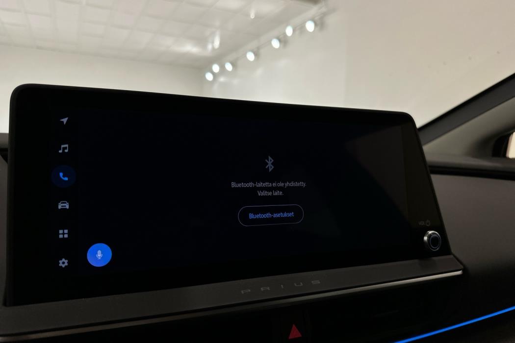 TOYOTA Prius Plug-in 2023