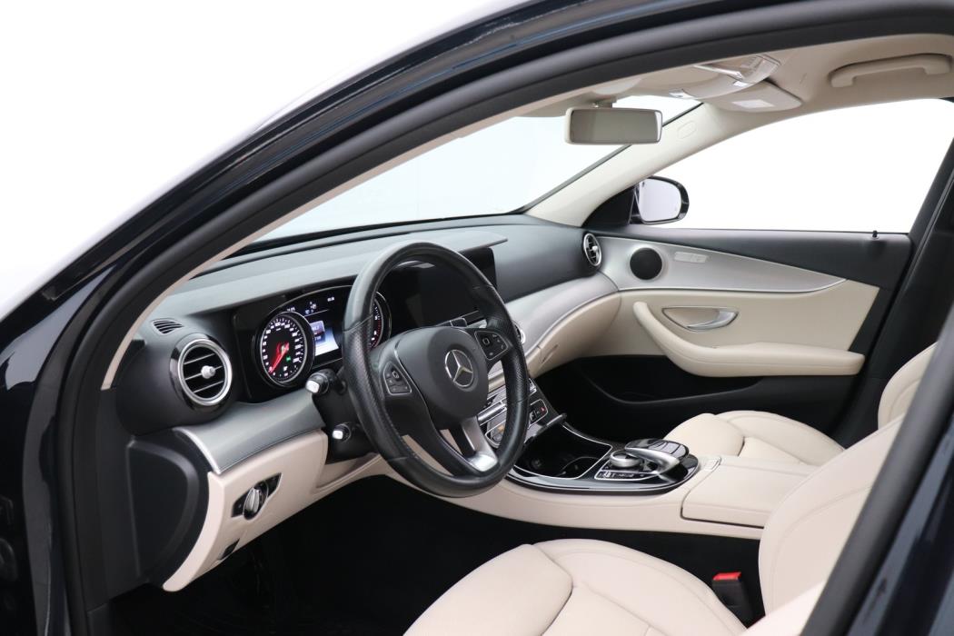 MERCEDES-BENZ E 2017