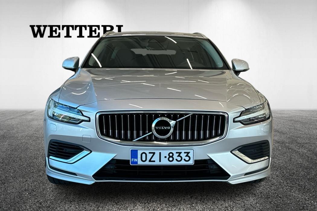 VOLVO V60 2020