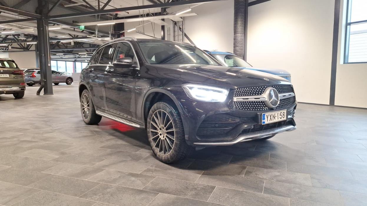 MERCEDES-BENZ GLC 2021