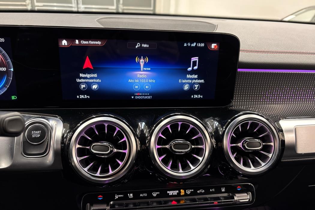 MERCEDES-BENZ EQB 2023