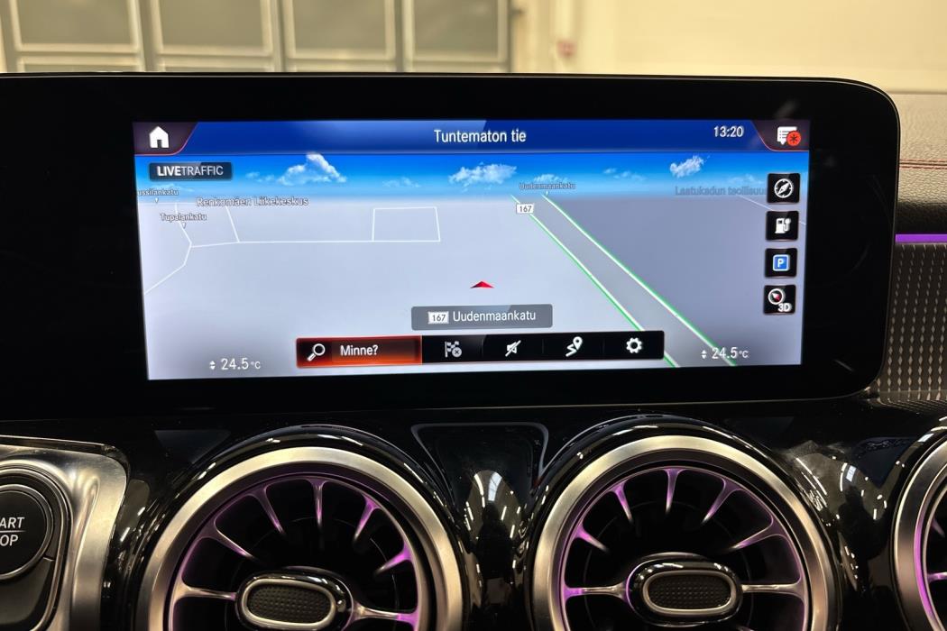 MERCEDES-BENZ EQB 2023