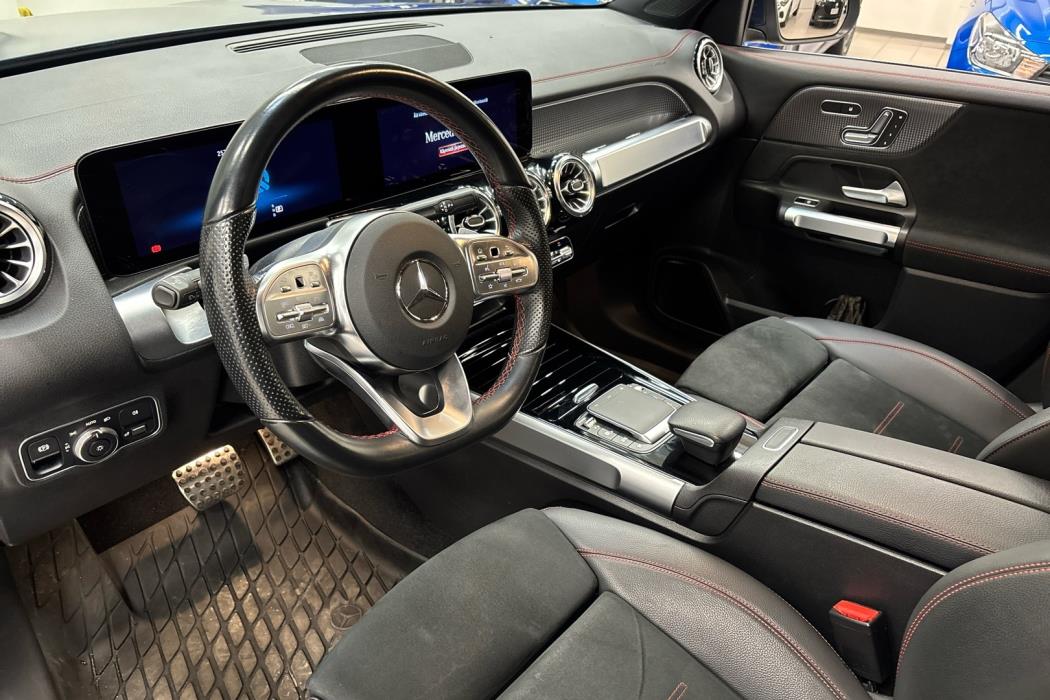 MERCEDES-BENZ EQB 2023