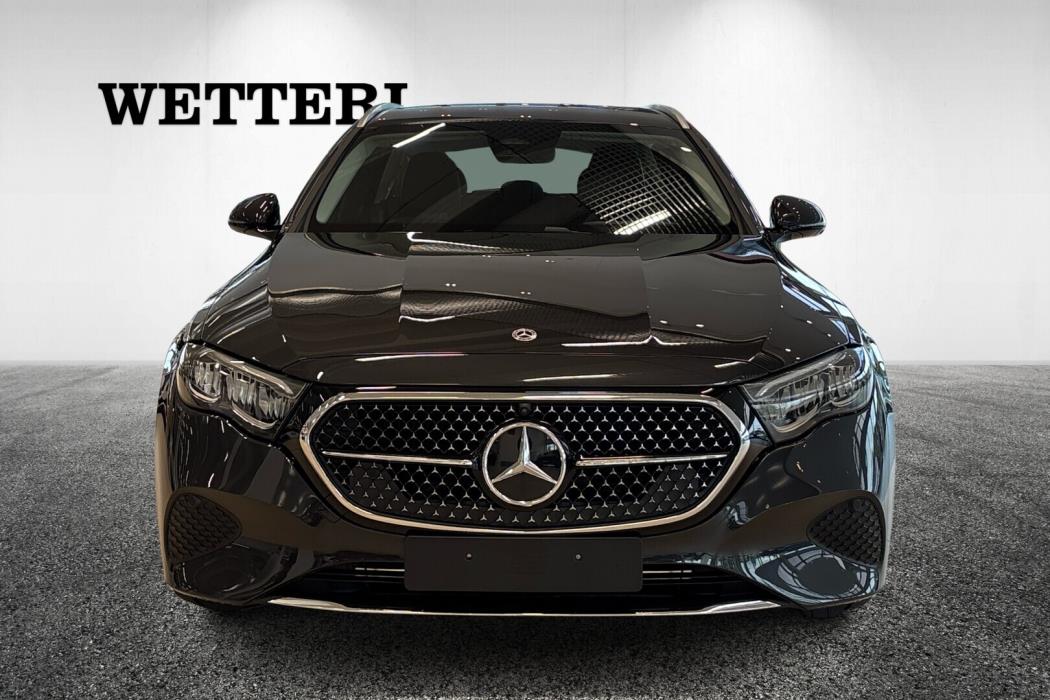 MERCEDES-BENZ E 2025