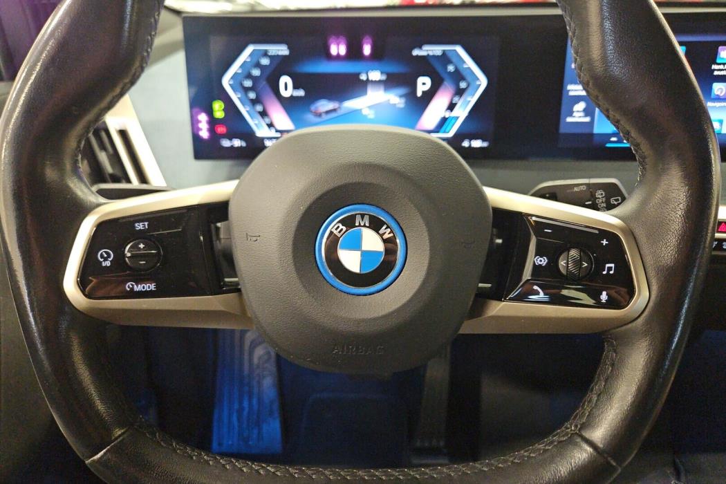 BMW iX 2022