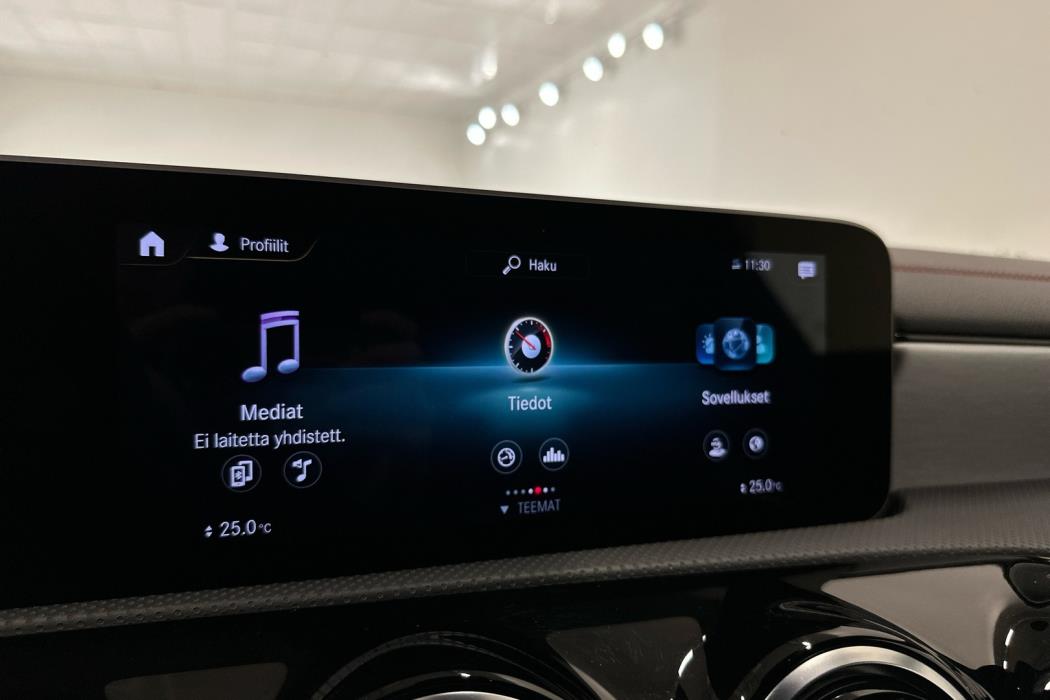 MERCEDES-BENZ CLA 2020