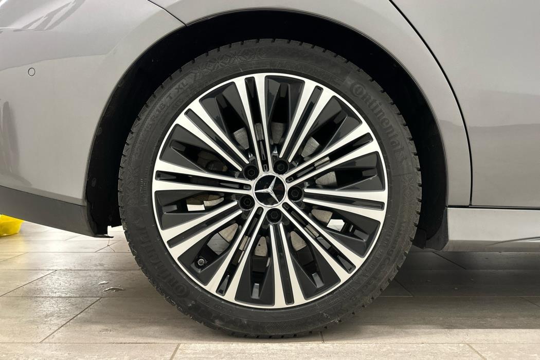 MERCEDES-BENZ CLA 2020
