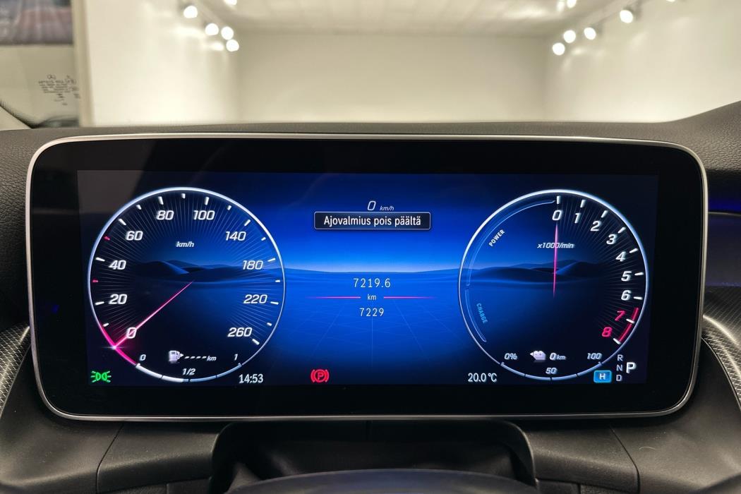 MERCEDES-BENZ GLC 2025