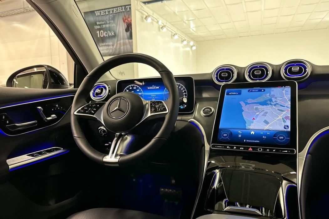 MERCEDES-BENZ GLC 2025