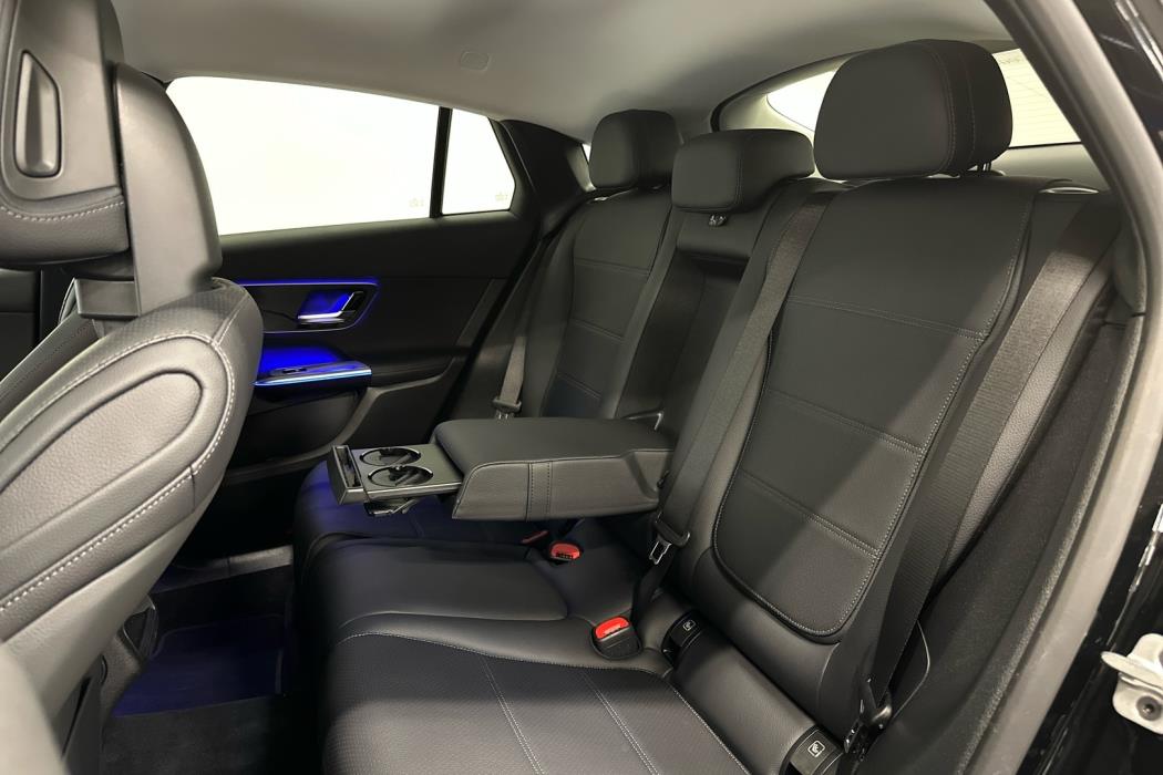 MERCEDES-BENZ GLC 2025