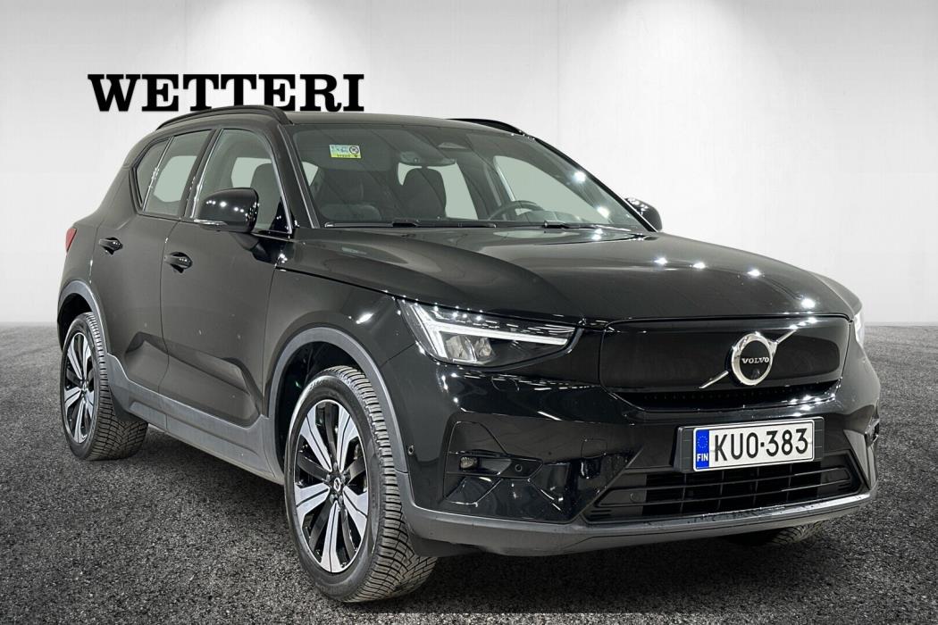 VOLVO XC40 2022