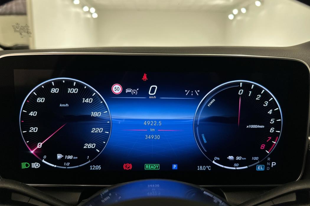 MERCEDES-BENZ GLC 2023