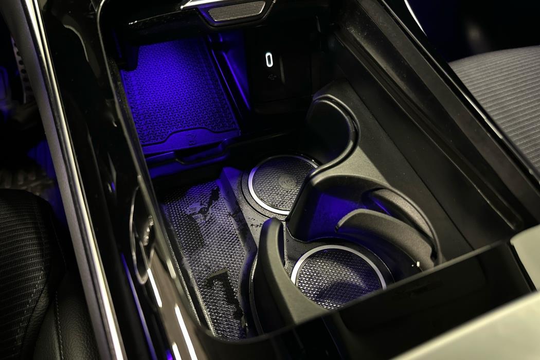 MERCEDES-BENZ GLC 2023