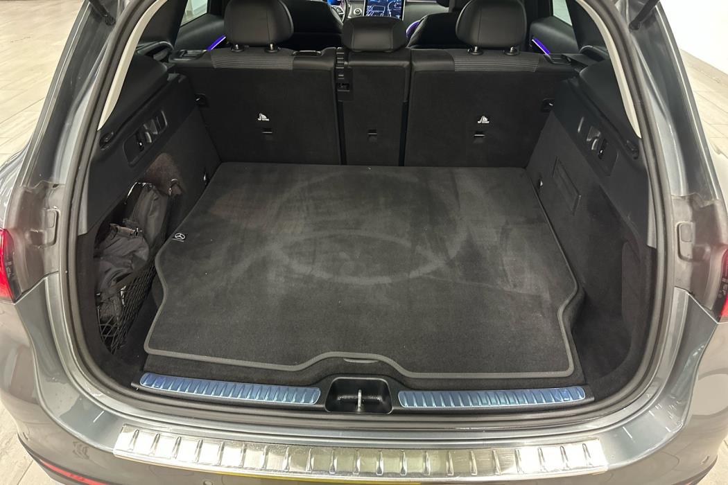 MERCEDES-BENZ GLC 2023