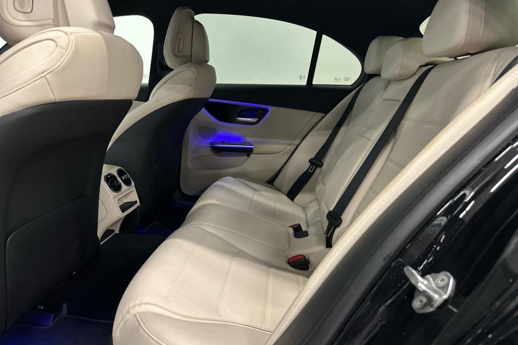 MERCEDES-BENZ C 2023