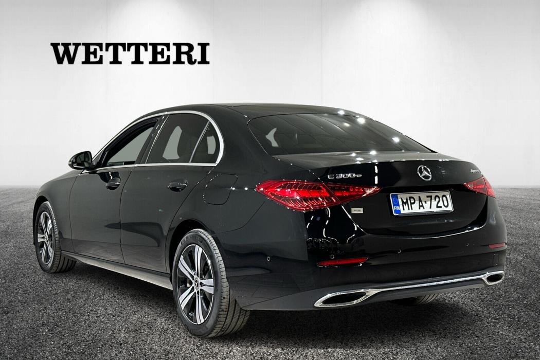 MERCEDES-BENZ C 2023