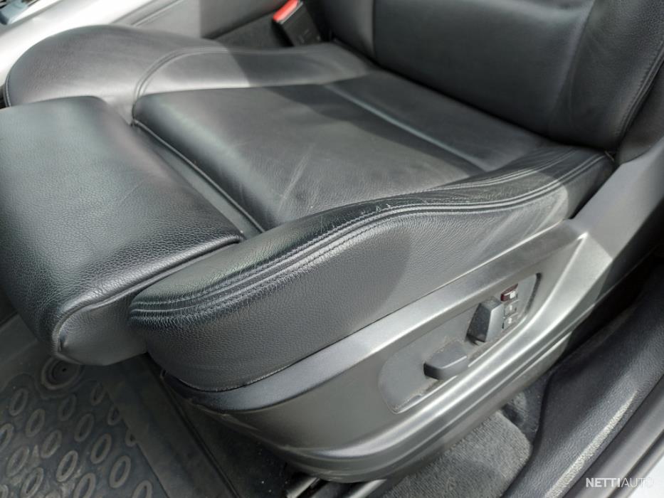 BMW X6M 2011