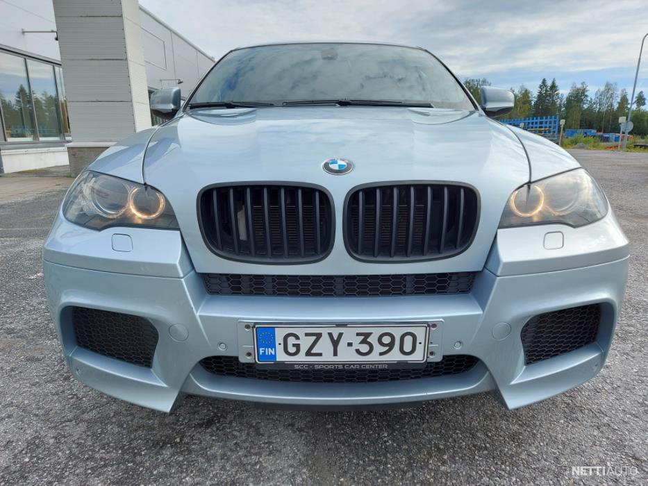 BMW X6M 2011