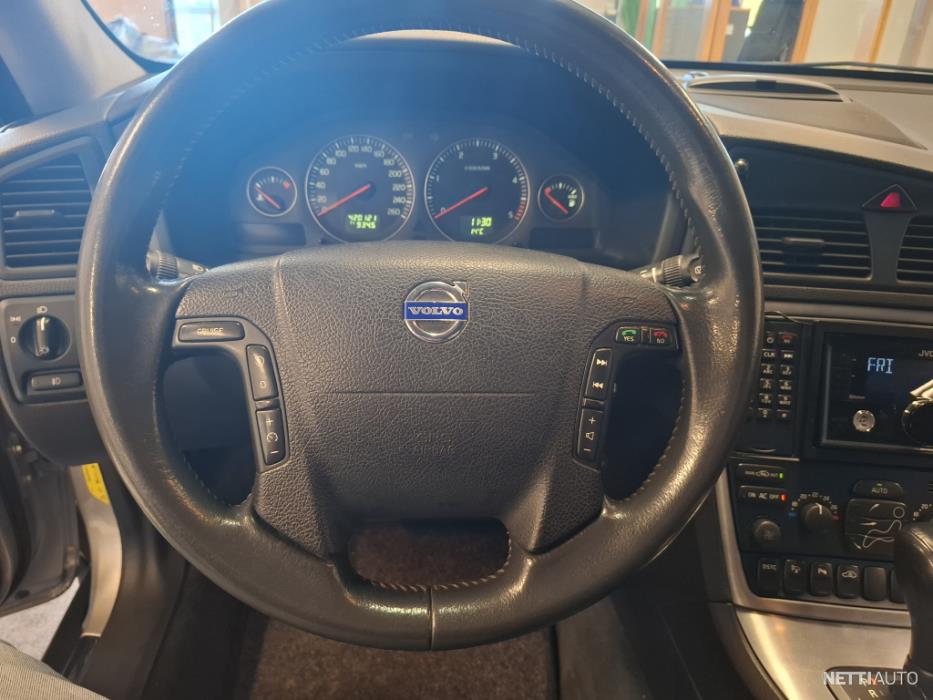 Volvo XC70 2006