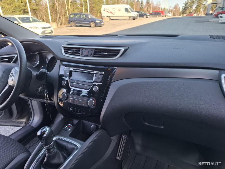 Nissan Qashqai 2015