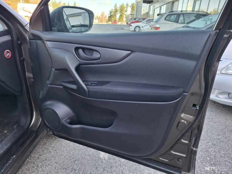 Nissan Qashqai 2015